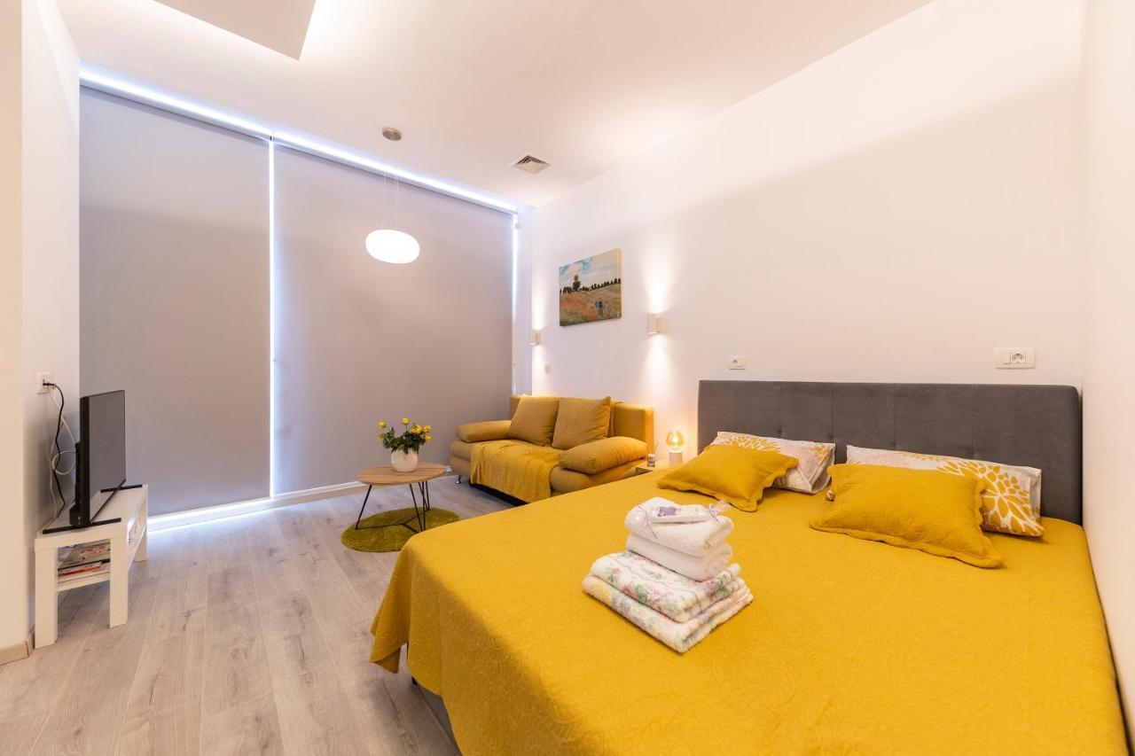 Studio Apartments Heart Of Zadar Eksteriør bilde